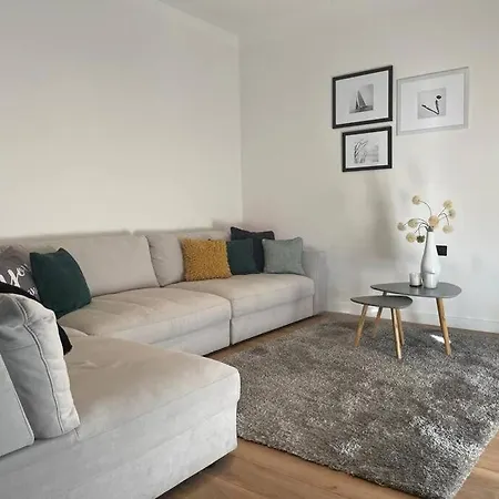 Udoban ,dvosobni Apartman,106m2! 公寓 扎达尔