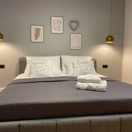 Daire Udoban ,dvosobni Apartman,106m2! *